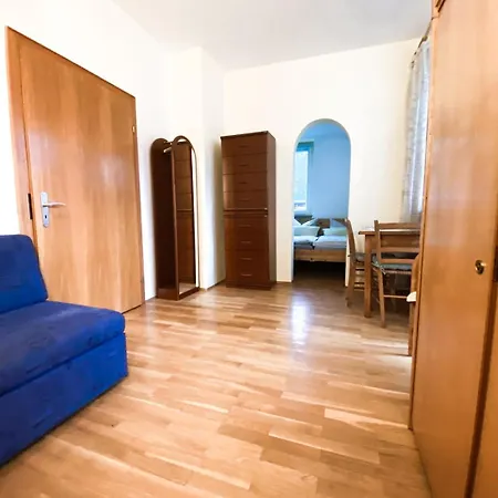 Апартаменты Gaestehaus Am Main Рандерсаккер