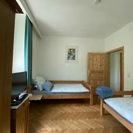 Gaestehaus Am Main Рандерсаккер